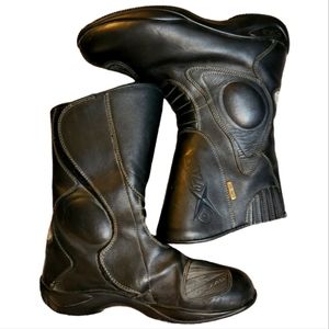 Bela Hurricane Hipora motorcycle boots